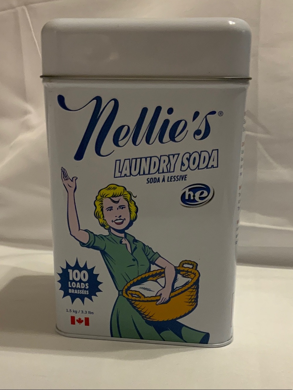 Nellie’s Laundry Soda Tin - White with Blue and Yellow Artwork